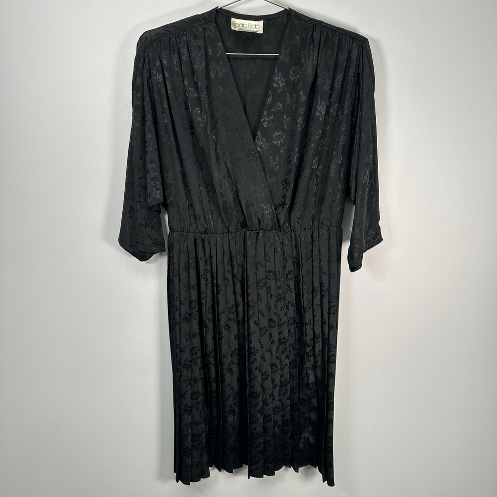 Vintage Leslie Belle Black Satin Pleated Midi Dress 11/12